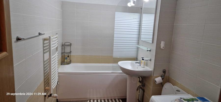 Apartament cu 2 camere decomandat în Vitan