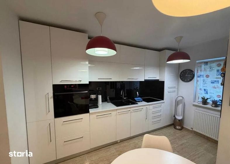Apartament cu 3 camere decomandat în Grigorescu