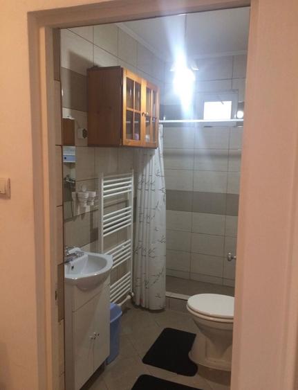 Apartament cu 2 camere decomandat în Exterior Vest