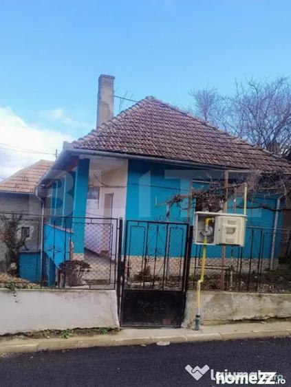Casă cu 2 camere cu Teren 200 Mp în Central