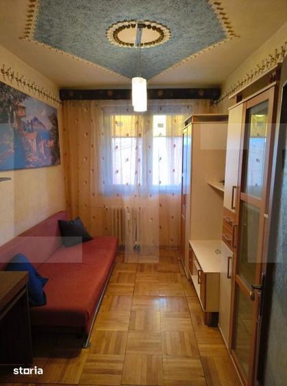 Apartament cu 4 camere decomandat în Podgoria