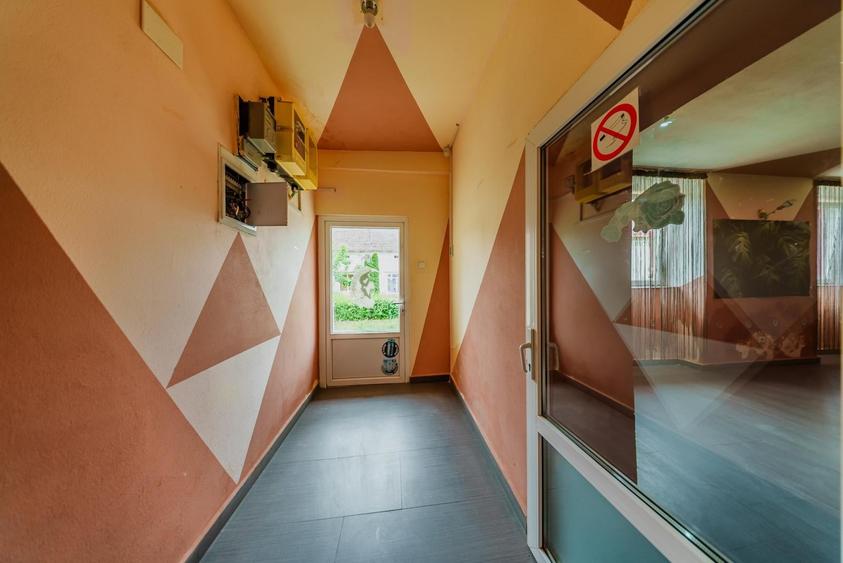 Casă individuală cu 4 camere cu Teren 558 Mp în Sud-Vest