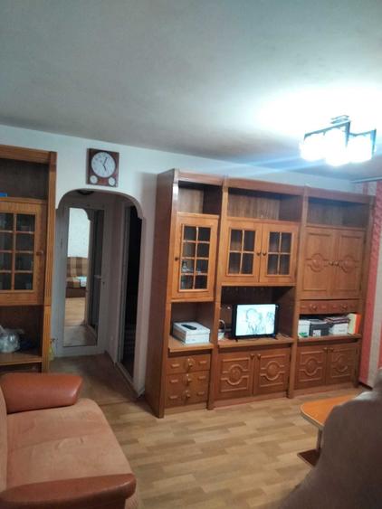 Apartament cu 2 camere semidecomandat în Exterior Vest