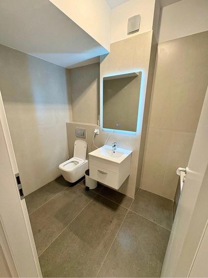 Apartament cu 2 camere semidecomandat, mobilat în Pipera