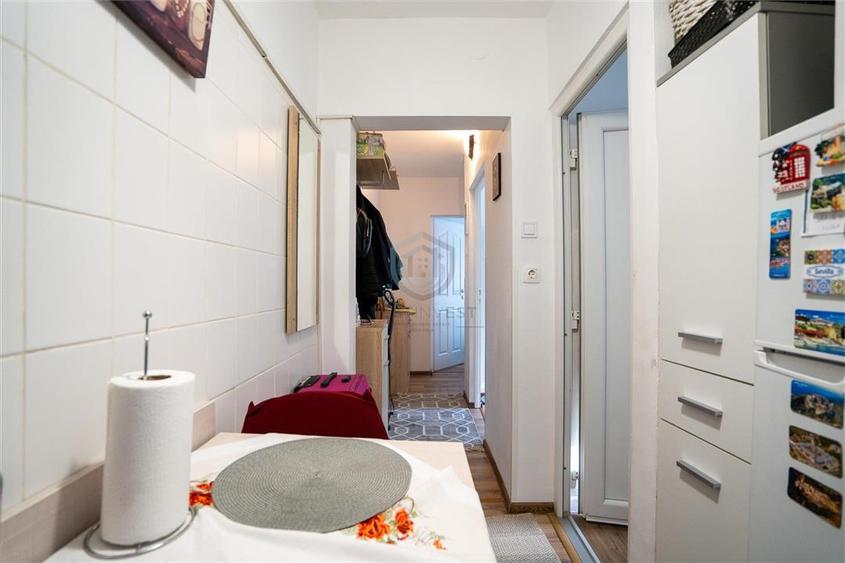 Apartament cu 2 camere decomandat în Nufărul
