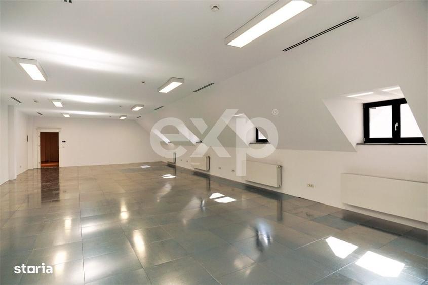 Casă cu 4 camere cu Teren 250 Mp în Romană