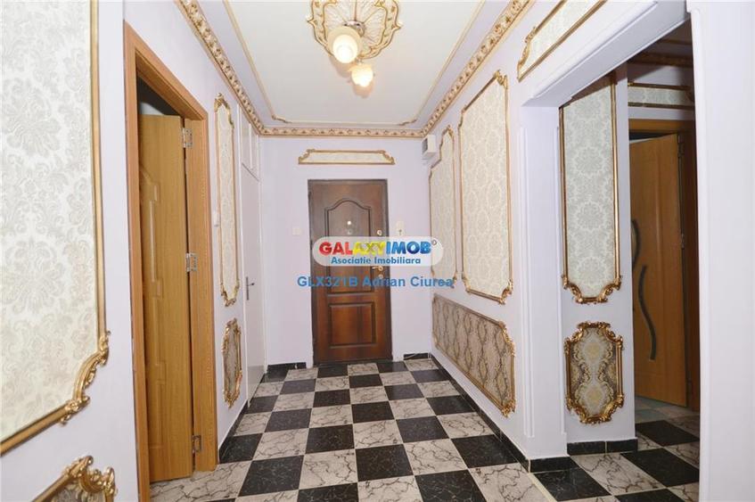 Apartament cu 3 camere decomandat, mobilat în Nerva Traian