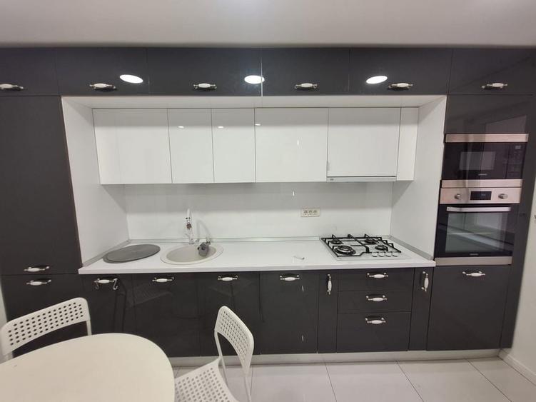 Apartament cu 3 camere decomandat, mobilat în Rahova