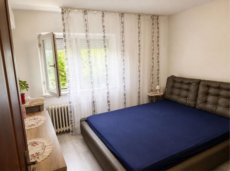 Apartament cu 2 camere decomandat în Sărari