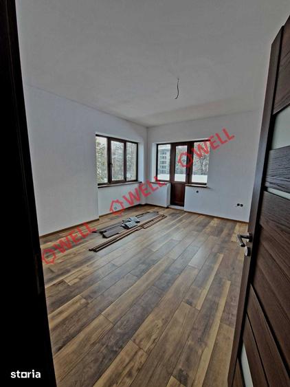 Casă cu 5 camere cu Teren 785 Mp în Central