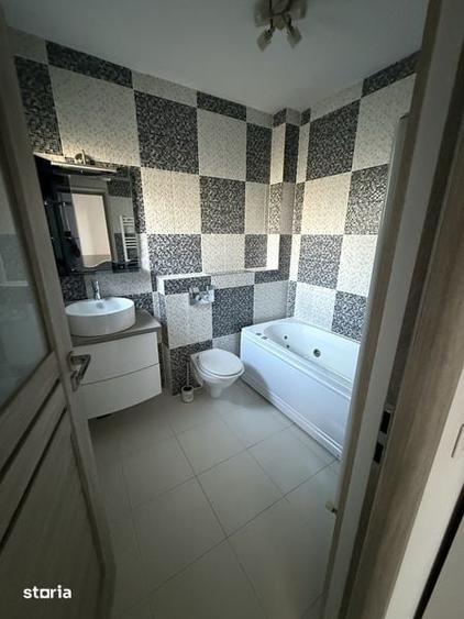 Apartament cu 3 camere în Zorilor