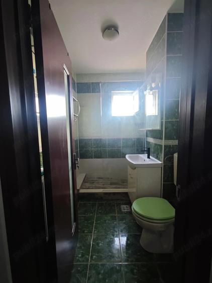 Apartament cu 3 camere decomandat în Dorobanți