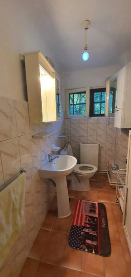 Casă cu Teren 1400 Mp în Central