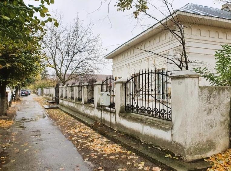 Casă cu Teren 3032 Mp în Ultracentral