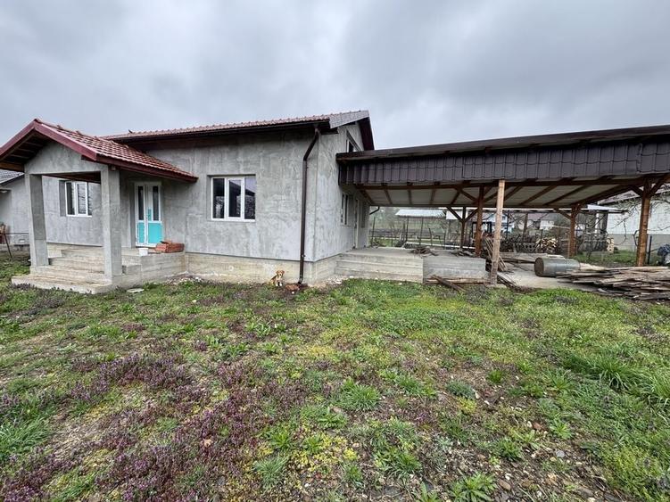 Casă cu 3 camere în Mintiu Gherlii