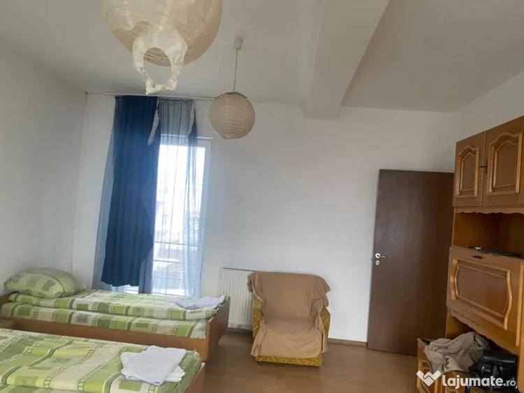 Apartament cu 3 camere decomandat în Mărăști