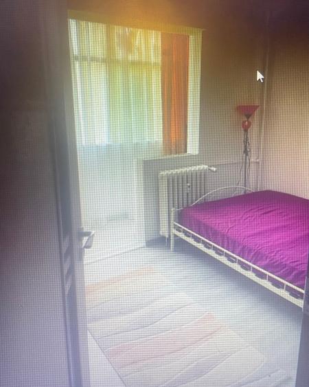 Apartament cu 2 camere semidecomandat în Tei