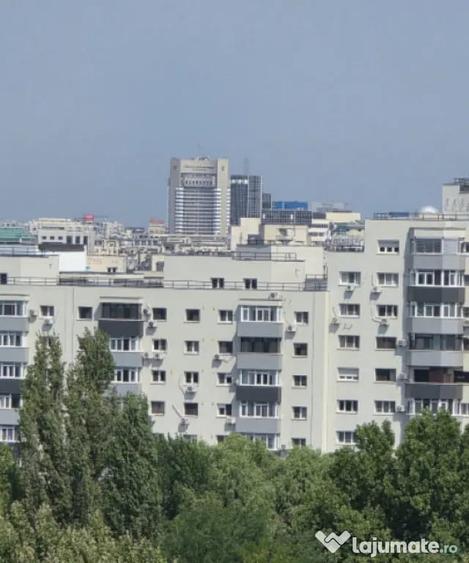 Apartament cu 2 camere decomandat în Tineretului