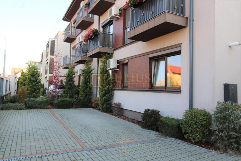 Apartament cu 3 camere semidecomandat, mobilat în Braytim