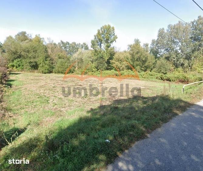 Teren de 2500 mp, în Mara