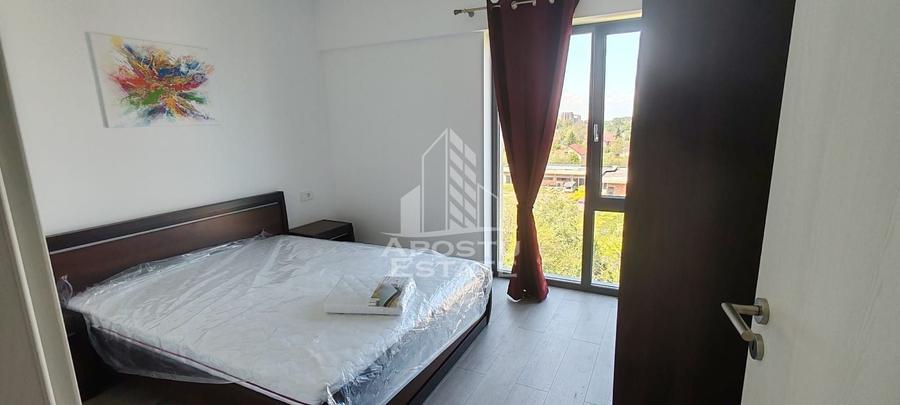Apartament cu 2 camere semidecomandat, mobilat în Lipovei