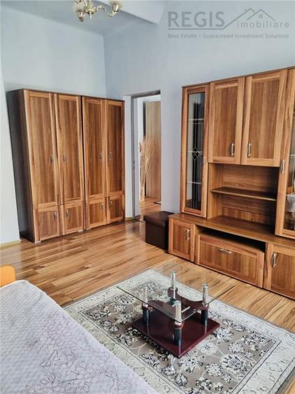 Apartament cu 2 camere nedecomandat în Central