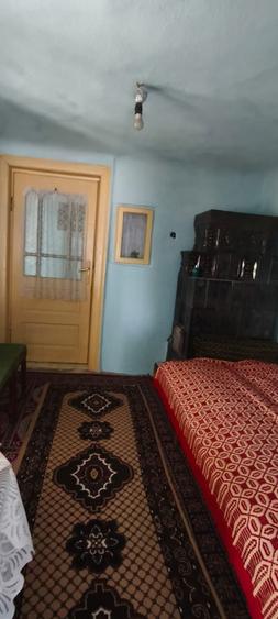 Casă cu 4 camere în Cocorăștii Colț