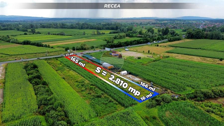 Teren agricol intravilan de 2810 mp, în Recea