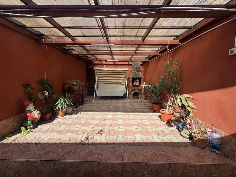 Casă cu Teren 340 Mp în Central