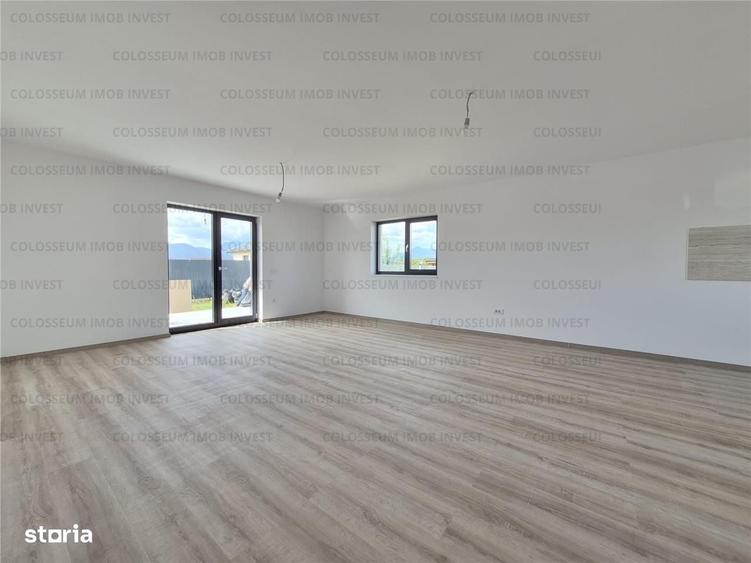 Casă cu 3 camere în Tărlungeni