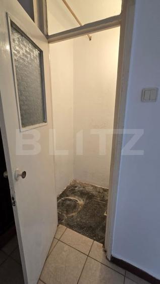 Apartament cu 3 camere decomandat în Micro 17