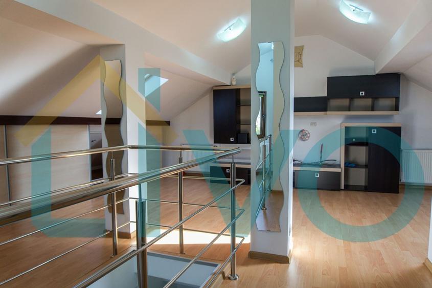 Apartament cu 3 camere decomandat în Colentina