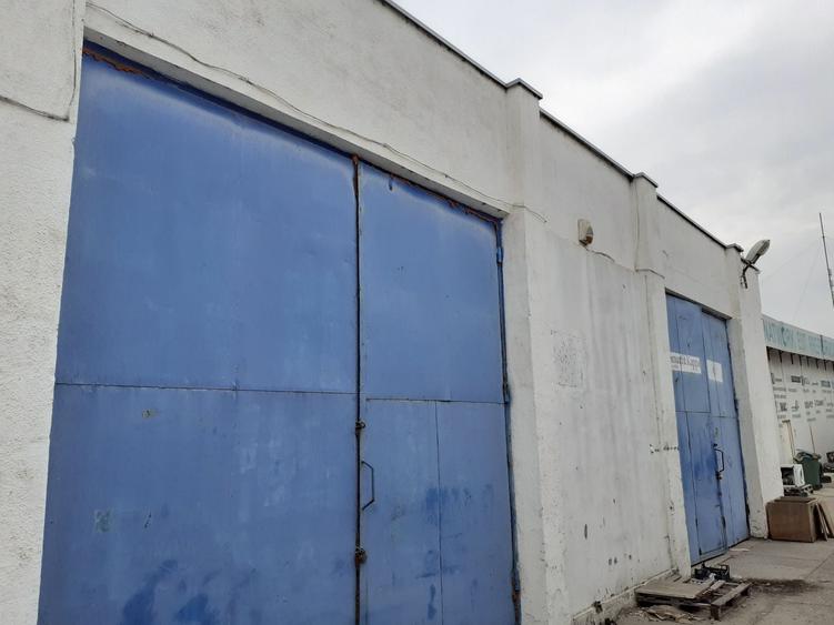 Spațiu industrial, de 725 mp, în Exterior Est