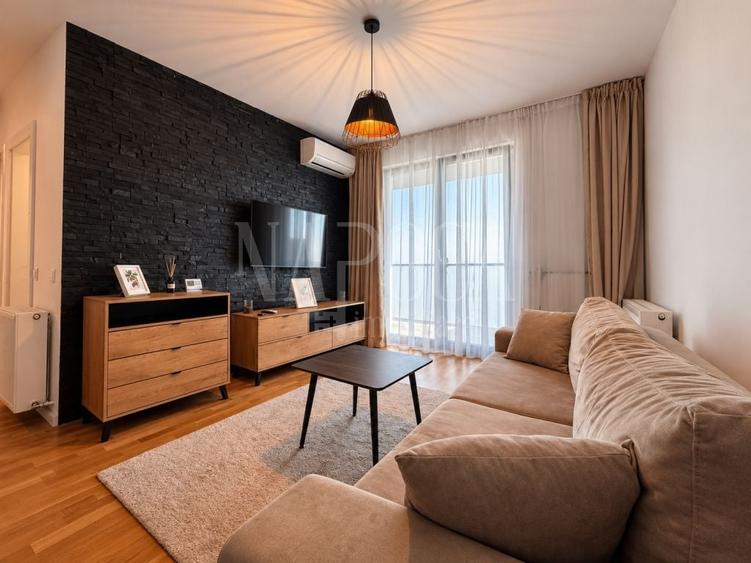 Apartament cu 2 camere semidecomandat în Între Lacuri