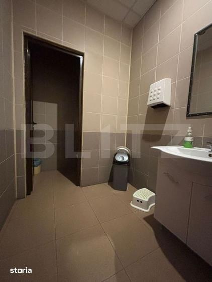 Spațiu comercial, de 230 mp, în Ultracentral
