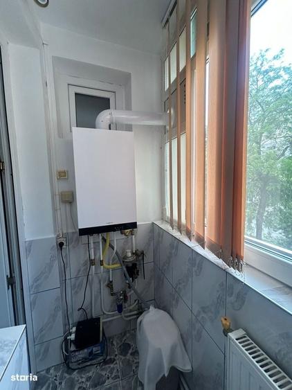 Apartament cu 3 camere decomandat în Sud