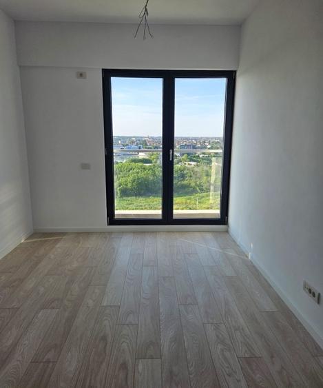 Apartament cu 2 camere semidecomandat în Fundeni