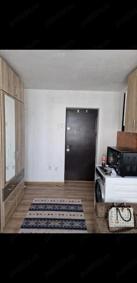 Garsonieră decomandată în Take Ionescu