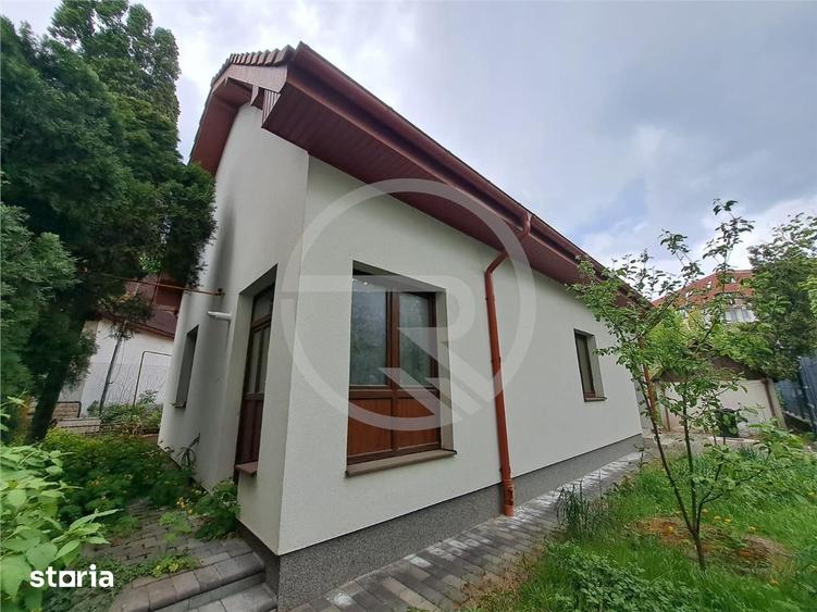 Casă cu 2 camere cu Canalizare în Zorilor