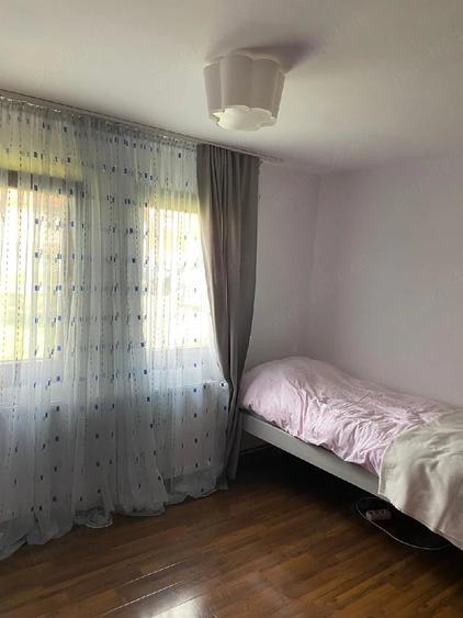 Casă cu Teren 3000 Mp în Bencecu de Jos
