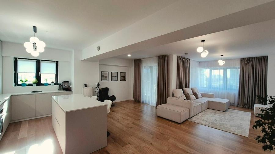 Apartament cu 3 camere semidecomandat, mobilat în Floreasca
