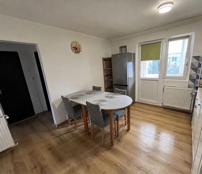 Apartament cu 2 camere decomandat în Grigorescu