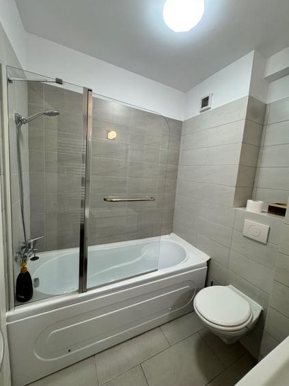 Apartament cu 2 camere decomandat în Tomis Plus