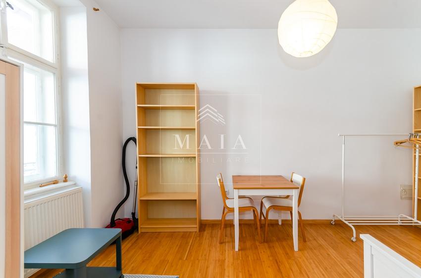 Apartament cu 3 camere nedecomandat, mobilat în Ultracentral