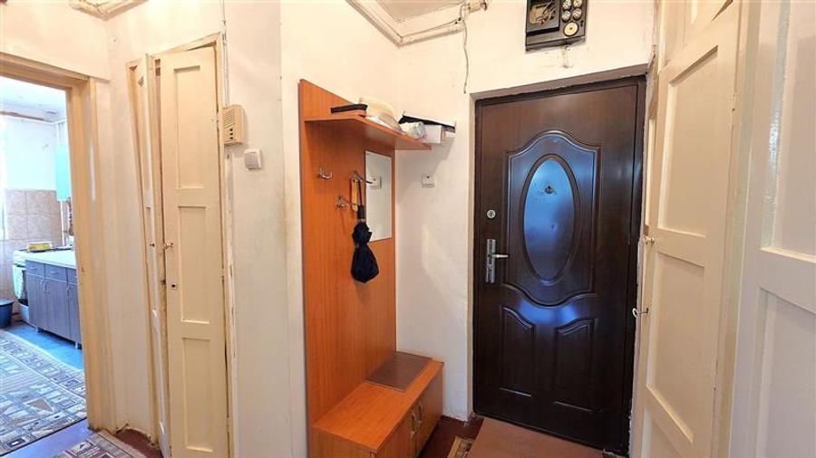 Apartament cu 2 camere circular în Astra