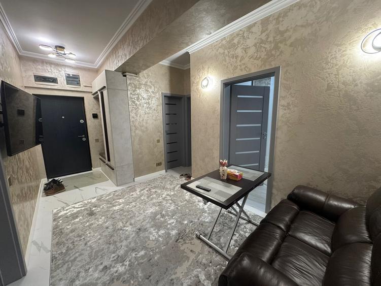 Apartament cu 3 camere în Universitate