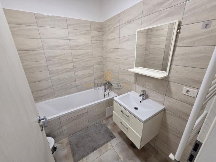 Apartament 2 camere de închiriat, The Grand Kristal Residence Sector 4 - 5