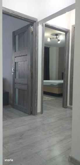 Apartament cu 3 camere decomandat în Rahova