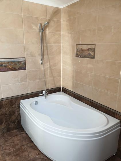 Casă cu 4 camere cu Teren 400 Mp în Iosia