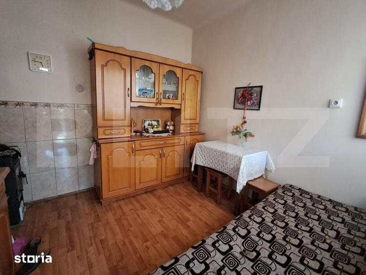 Casă cu 3 camere cu Teren 992 Mp în Criș